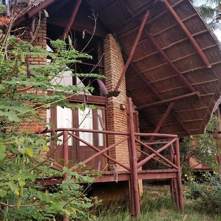 Simbamwenni Lodge And Camping Morogoro Exteriör bild